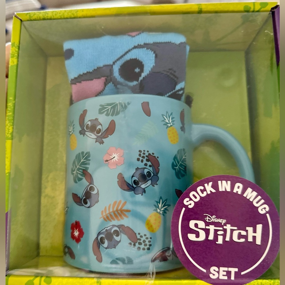 Disney Stitch sock in a mug gift set. NWT